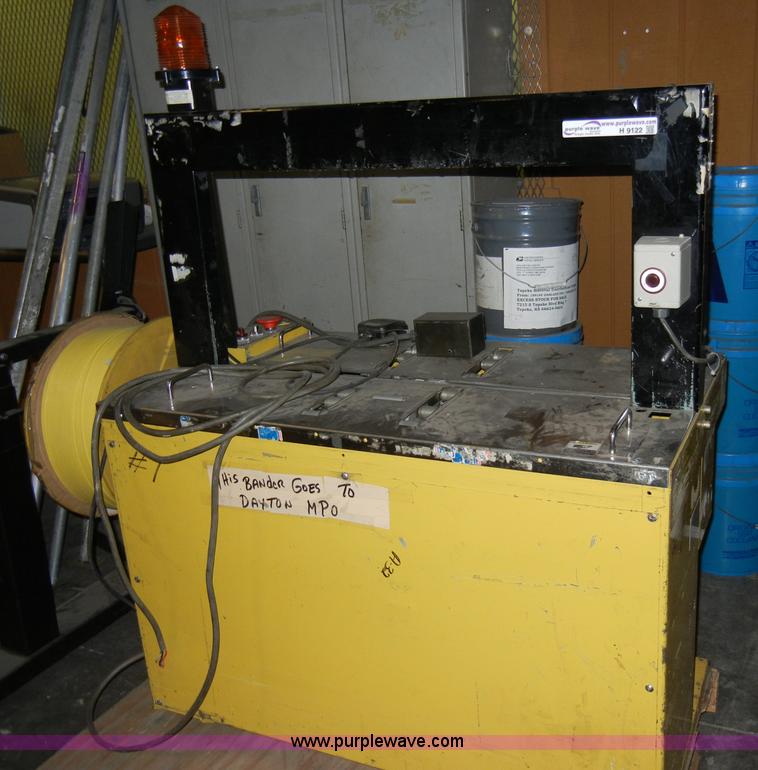 image for item H9122 Strapak SS-80AK banding machine