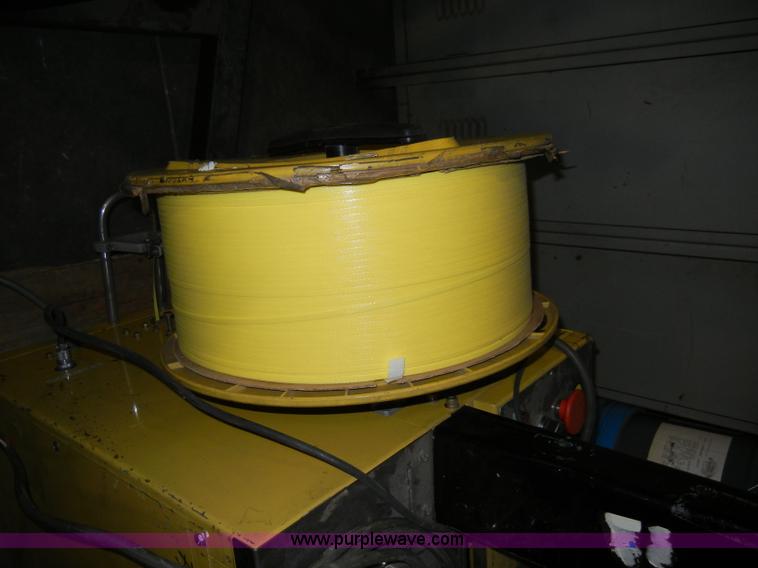 image for item H9122 Strapak SS-80AK banding machine