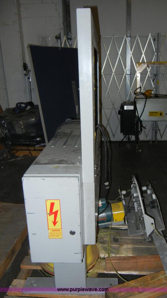 image for item H9123 Signode Spirit strapping machine