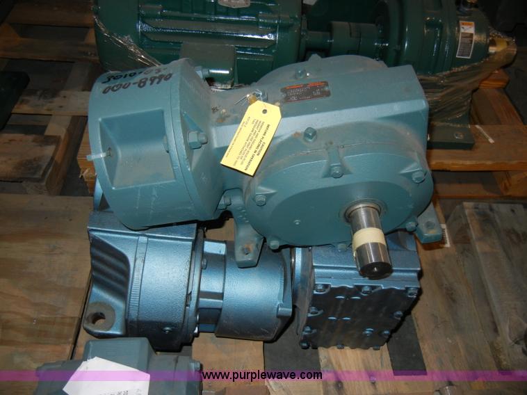 image for item H9132 (8) assorted motors