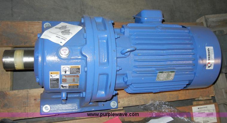 image for item H9132 (8) assorted motors