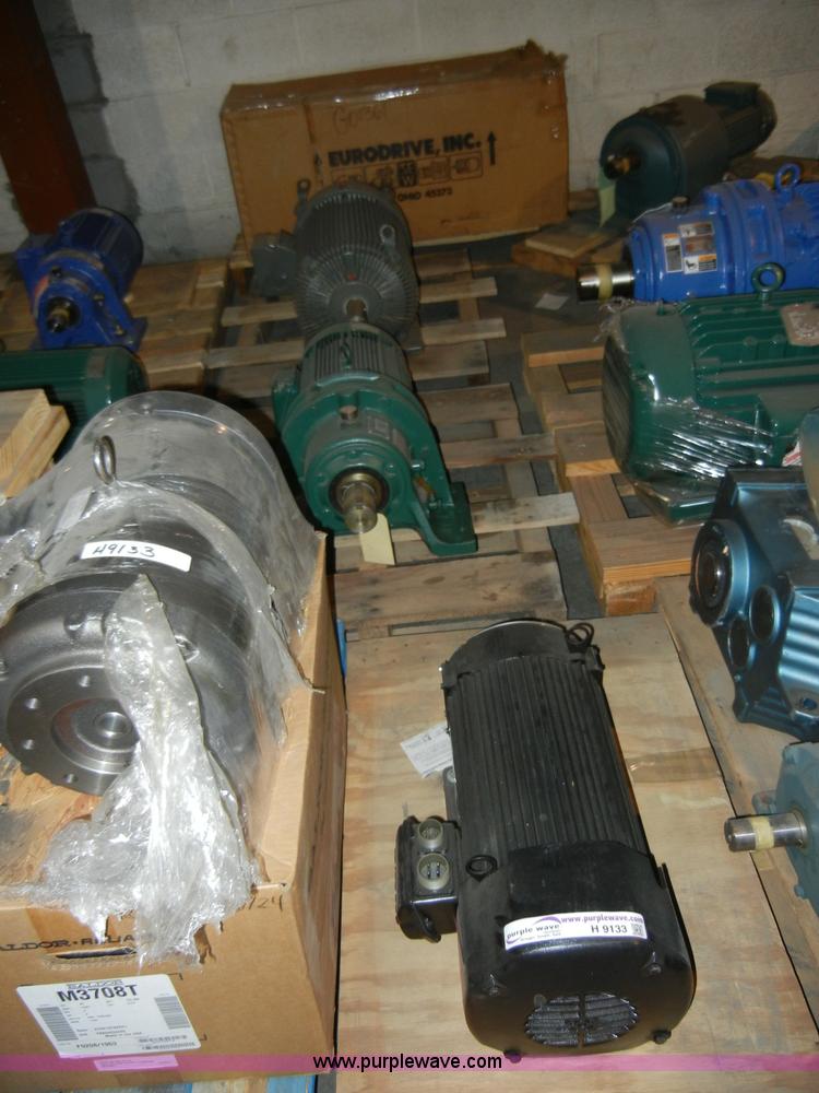 image for item H9133 (5) assorted motors