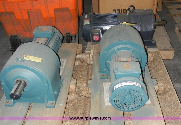 image for item H9136 (5) assorted motors