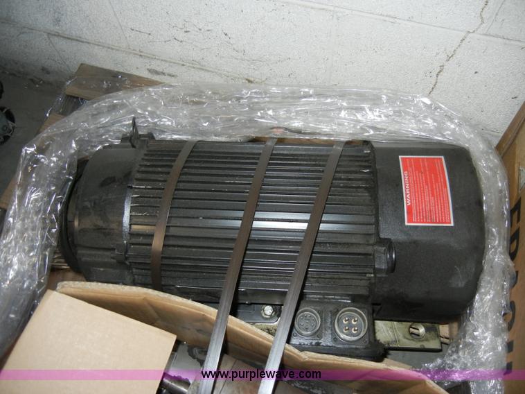 image for item H9136 (5) assorted motors