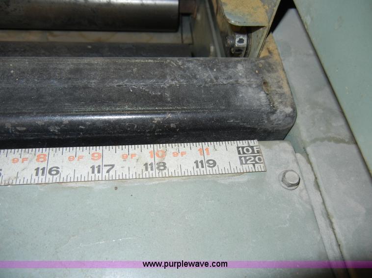 image for item H9138 Groov-master 2153BT portable glass cutter