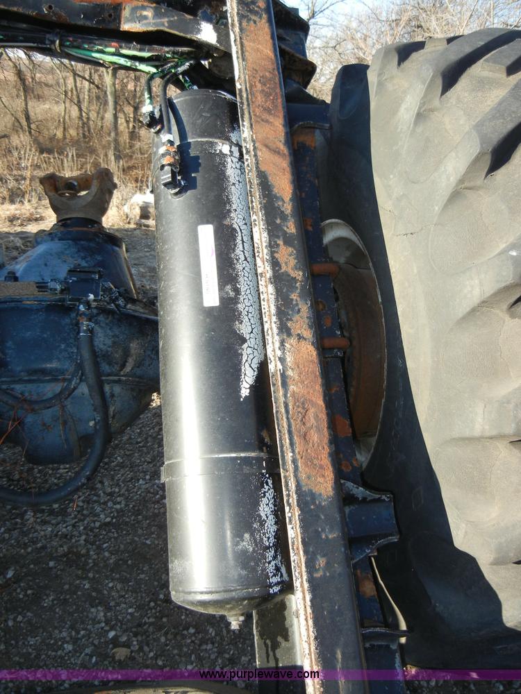 image for item H9190 Wheels and tires with axle