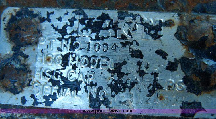 image for item H9190 Wheels and tires with axle