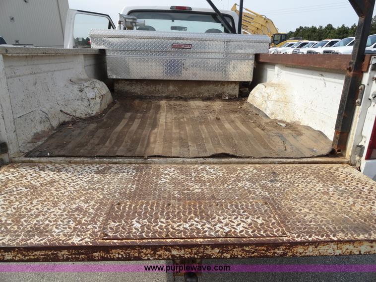 image for item A3275 1997 Ford F250 Heavy Duty pickup truck