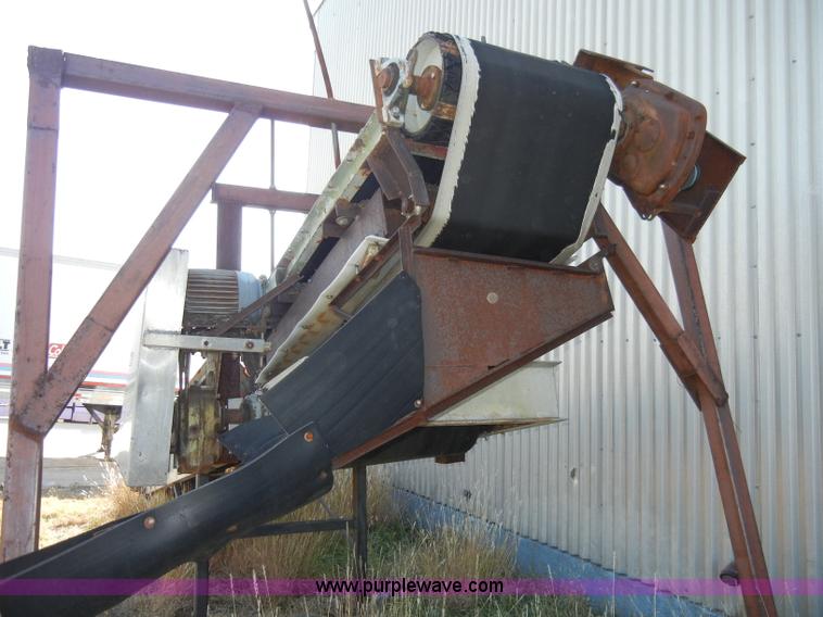 image for item A3316 CW Mills non-portable tub grinder