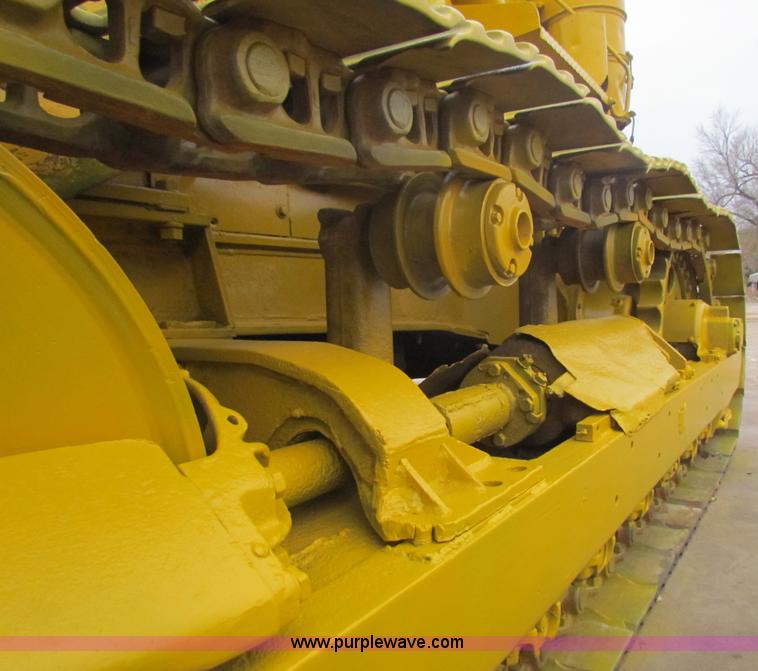 image for item A3503 Caterpillar 977 track loader