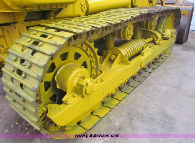 image for item A3503 Caterpillar 977 track loader