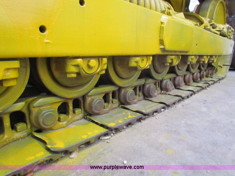 image for item A3503 Caterpillar 977 track loader