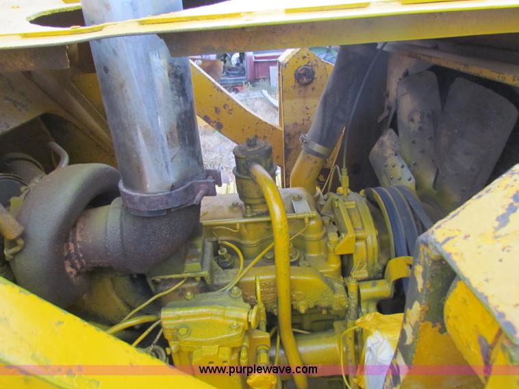 image for item A3503 Caterpillar 977 track loader