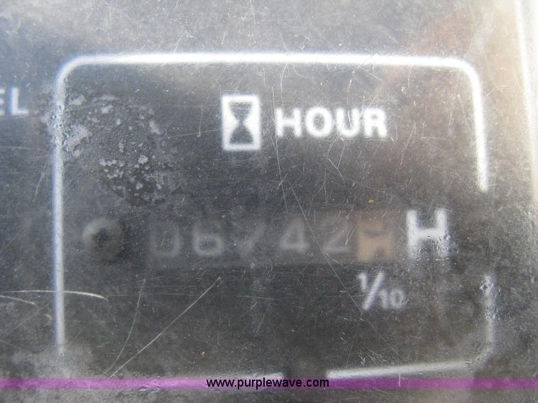 image for item A4481 2001 Kobelco 35SR compact excavator