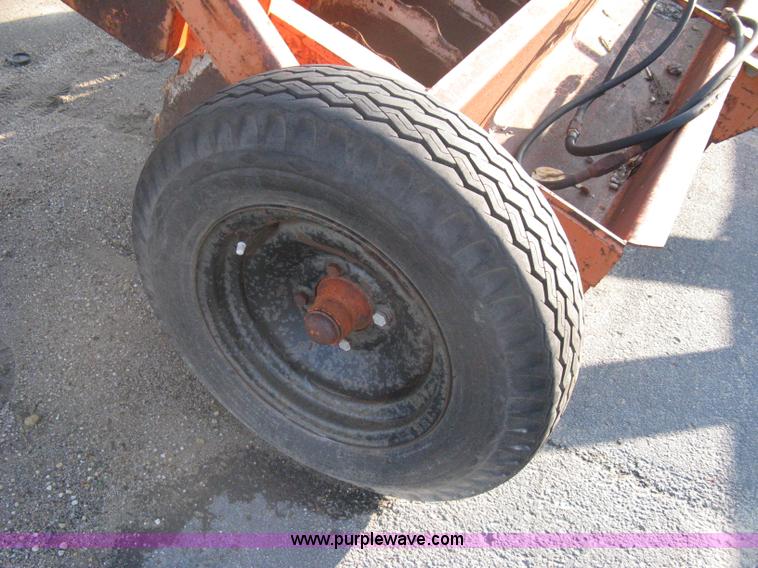 image for item A4486 Finn KR-28-8' mulch crimper