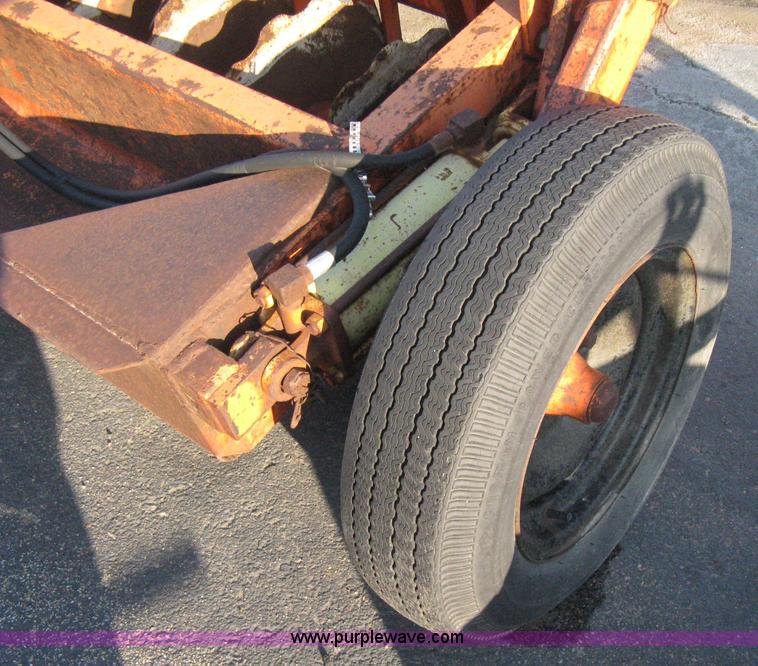 image for item A4486 Finn KR-28-8' mulch crimper