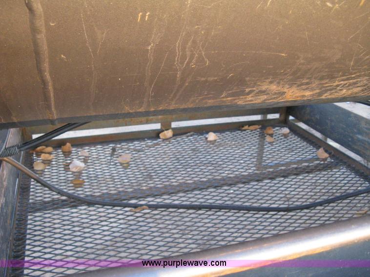 image for item A4488 1990 Harmon Tank Co. 1C21SN vacuum tanker trailer