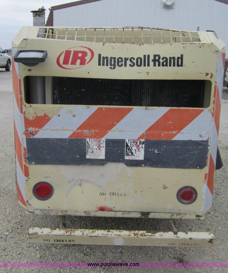 image for item A5688 1998 Ingersoll Rand P375WCU air compressor