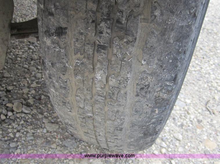 image for item A5688 1998 Ingersoll Rand P375WCU air compressor