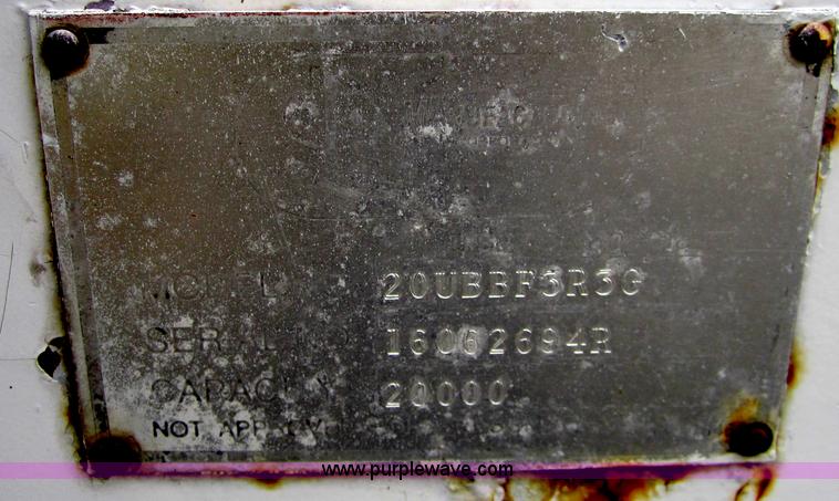 image for item A5690 1995 Ford F800 digger truck