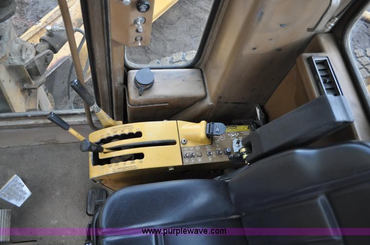 image for item A5739 1989 Caterpillar 140G motor grader