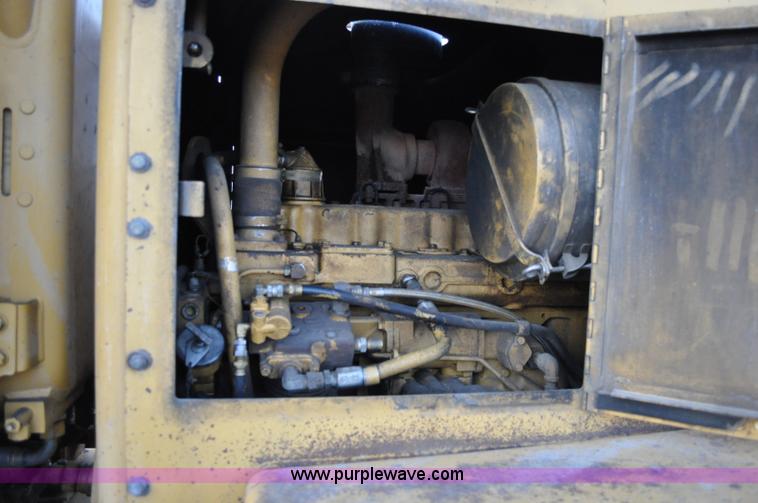 image for item A5739 1989 Caterpillar 140G motor grader