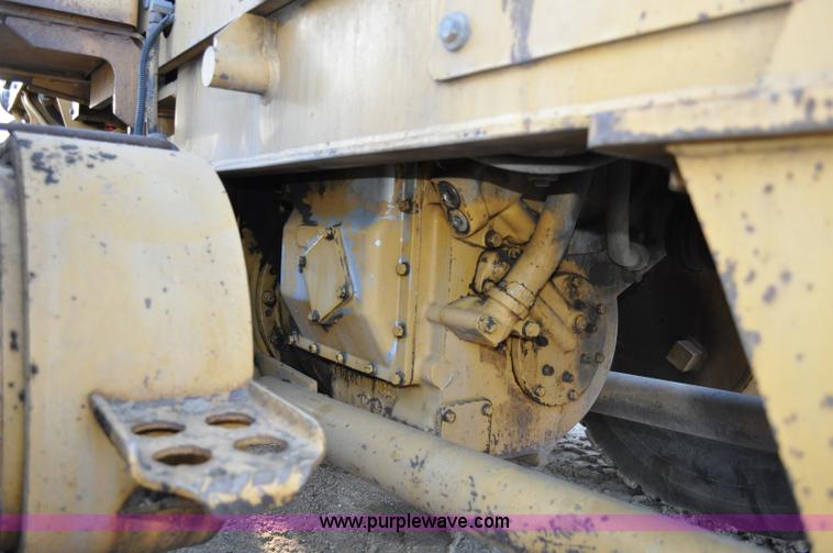image for item A5739 1989 Caterpillar 140G motor grader