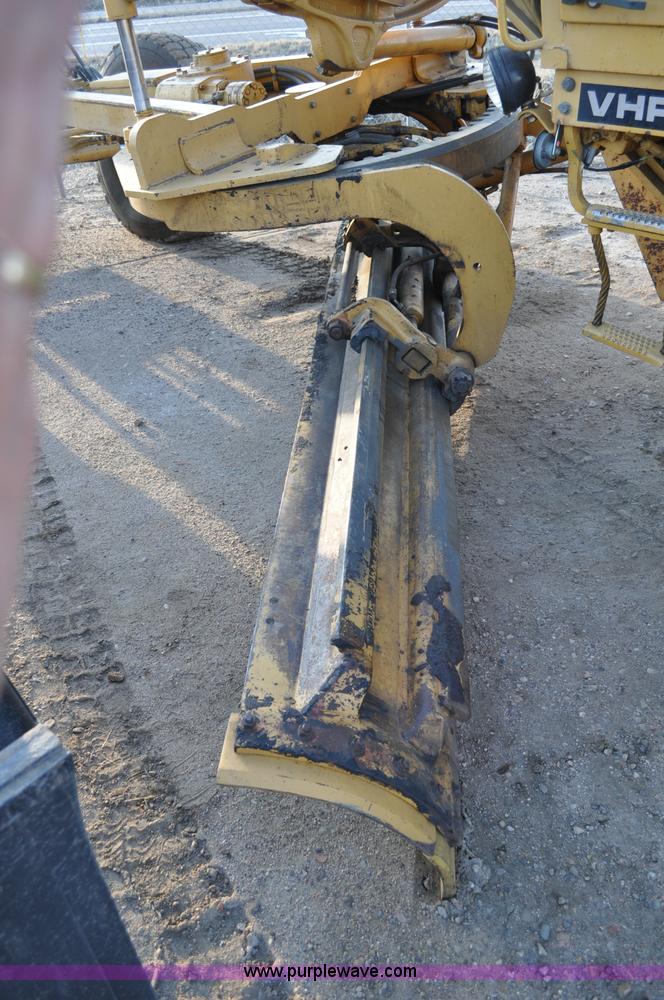 image for item A5739 1989 Caterpillar 140G motor grader