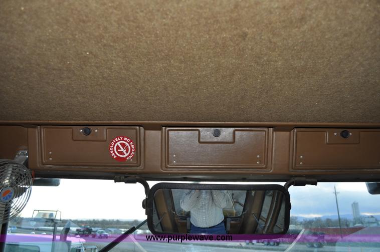 image for item A5739 1989 Caterpillar 140G motor grader