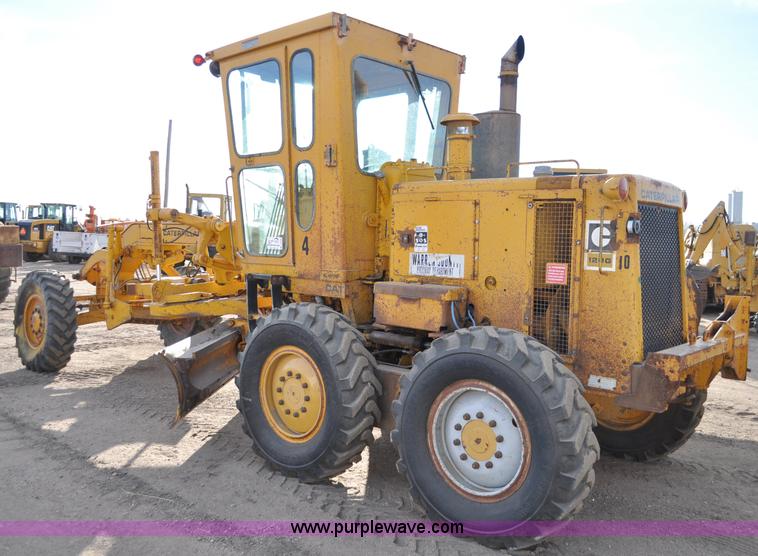 image for item A5749 1976 Caterpillar 120G motor grader