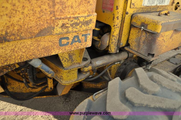 image for item A5749 1976 Caterpillar 120G motor grader
