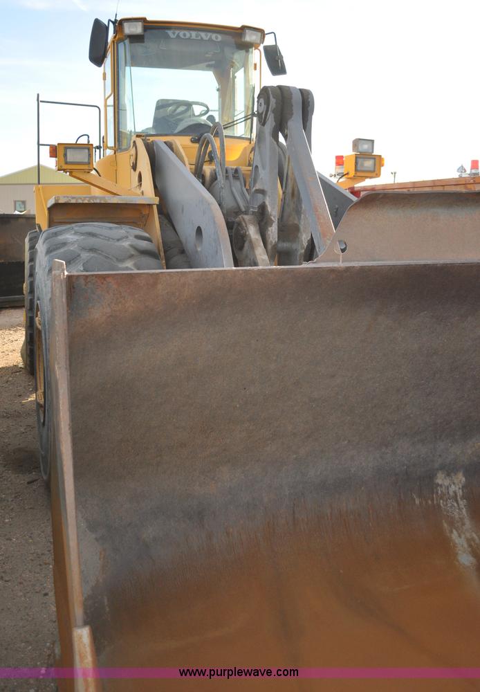 image for item A5750 Volvo L220D wheel loader