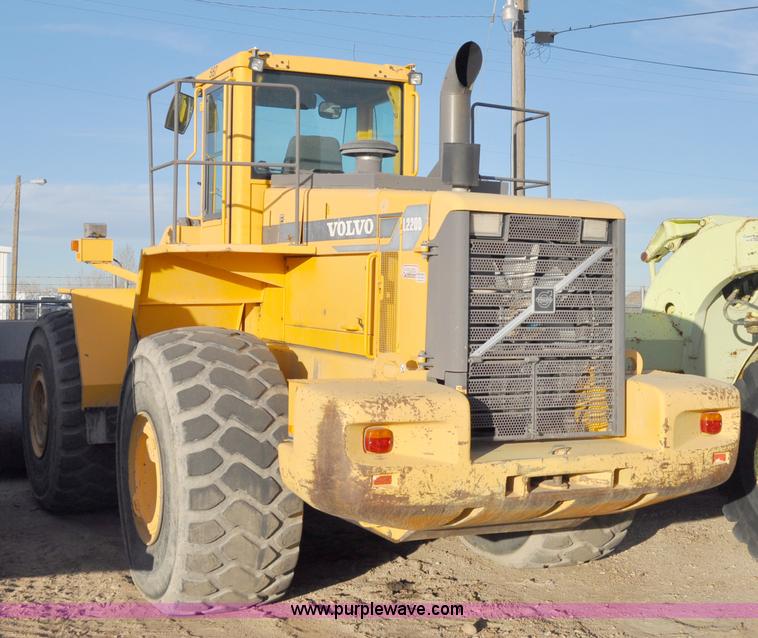 image for item A5750 Volvo L220D wheel loader