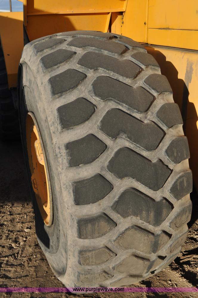 image for item A5750 Volvo L220D wheel loader