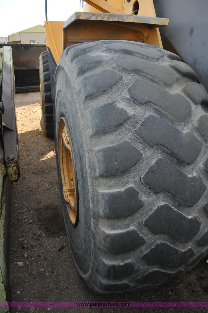 image for item A5750 Volvo L220D wheel loader