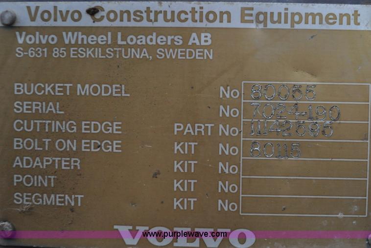 image for item A5750 Volvo L220D wheel loader