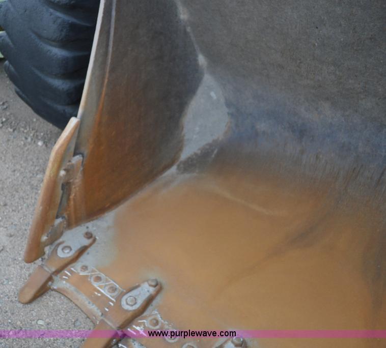 image for item A5750 Volvo L220D wheel loader