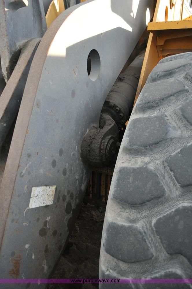 image for item A5750 Volvo L220D wheel loader