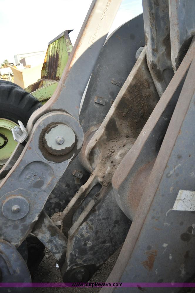 image for item A5750 Volvo L220D wheel loader