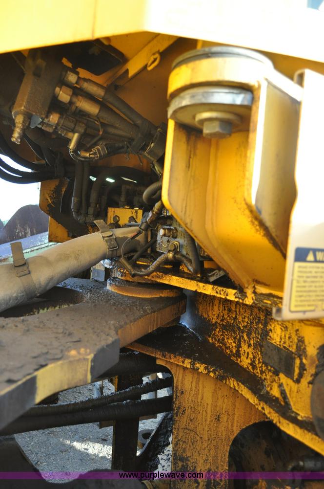 image for item A5750 Volvo L220D wheel loader