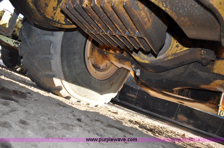 image for item A5750 Volvo L220D wheel loader