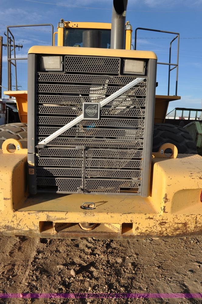 image for item A5750 Volvo L220D wheel loader