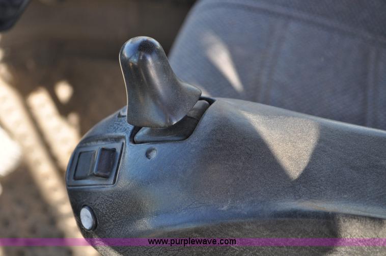 image for item A5750 Volvo L220D wheel loader