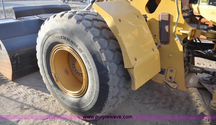 image for item A5751 2005 Caterpillar 930G wheel loader
