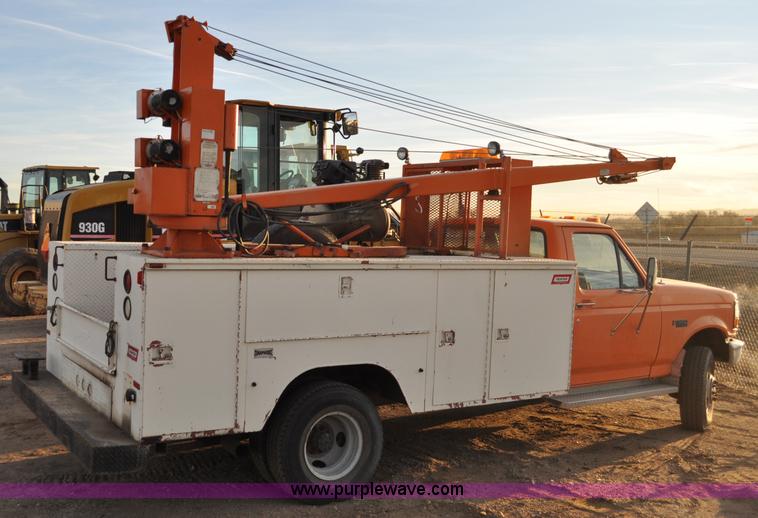 image for item A5752 1992 Ford F350 Custom service truck