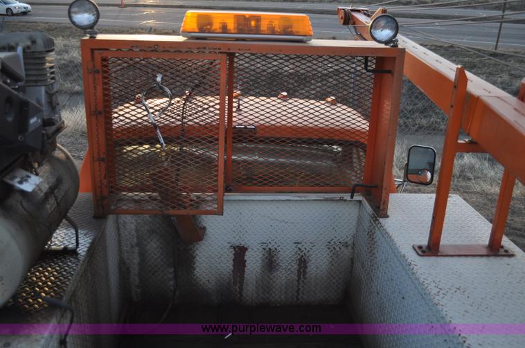 image for item A5752 1992 Ford F350 Custom service truck