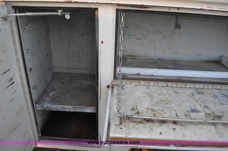 image for item A5752 1992 Ford F350 Custom service truck