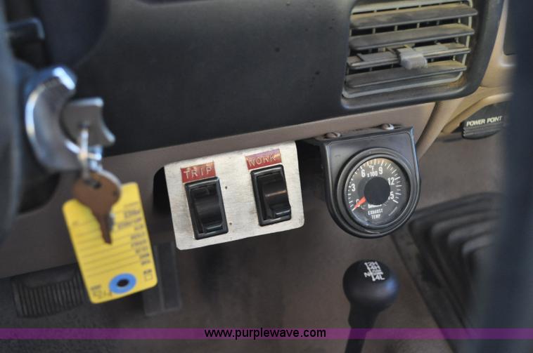 image for item A5752 1992 Ford F350 Custom service truck