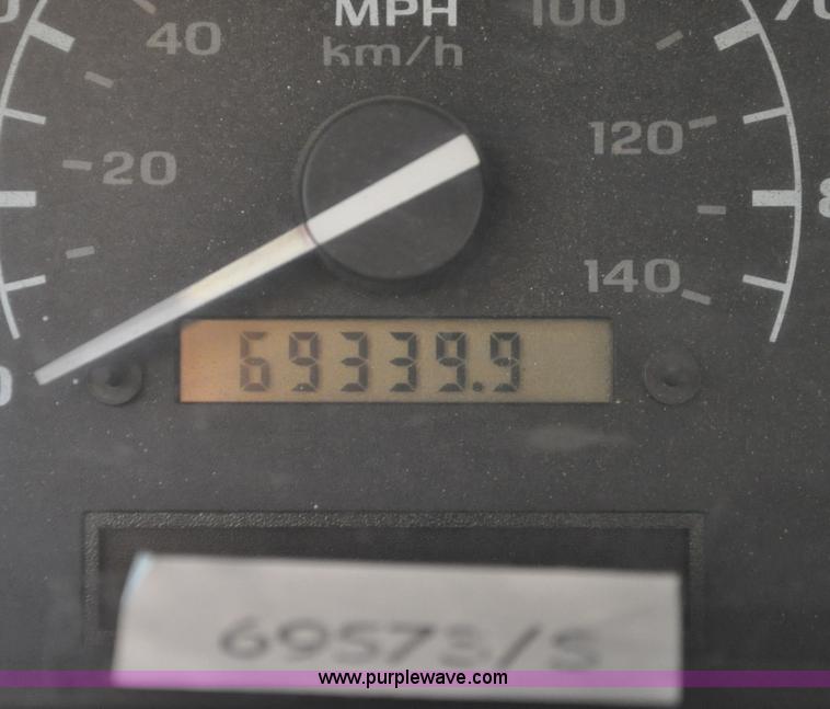 image for item A5752 1992 Ford F350 Custom service truck