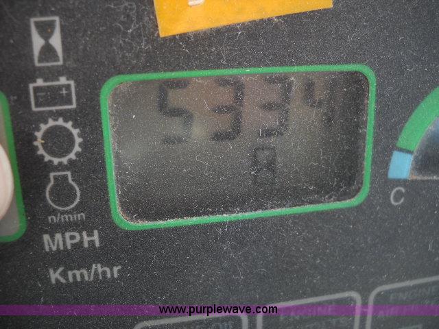 image for item A5753 1998 John Deere 772CH motor grader